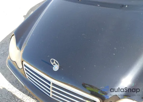 2007 Mercedes-Benz C 230 Sport из США, поврежденный, VIN WDBRF52H67A936519